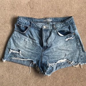 Wild Fable women’s ripped denim shorts